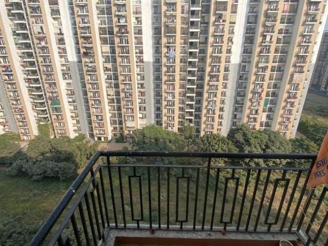 2.5 BHK Apartment in Sector 79 for rent Noida. The reference number is 20383499