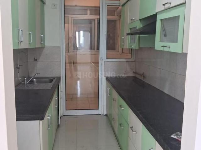 2.5 BHK Apartment in Sector 79 for rent Noida. The reference number is 21264354