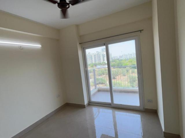 2.5 BHK Apartment in Sector 81 for rent Gurgaon. The reference number is 20352214