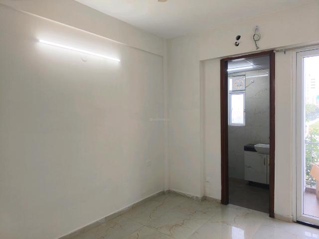 2.5 BHK Apartment in Sector 89 for rent Gurgaon. The reference number is 21120528