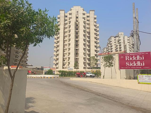 2.5 BHK Apartment in Sector 99 for rent Gurgaon. The reference number is 21185409