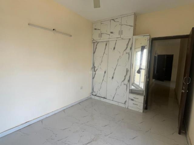 2.5 BHK Apartment in Sector 99 for rent Gurgaon. The reference number is 21186168