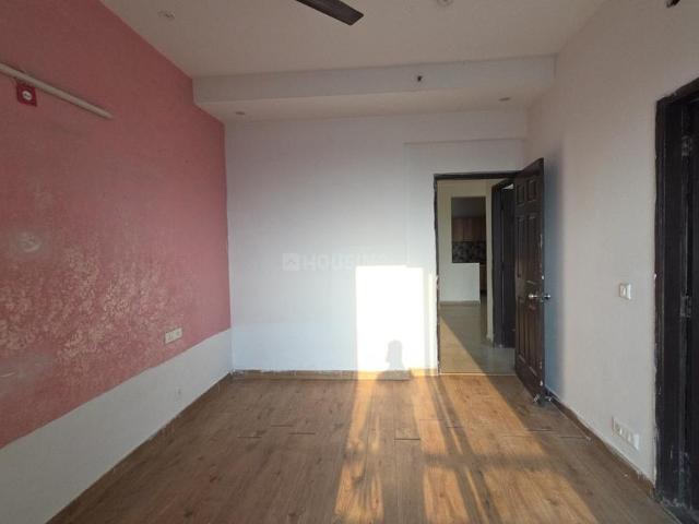 2.5 BHK Apartment in Siddharth Vihar for rent Ghaziabad. The reference number is 20161064