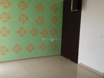2.5 BHK Apartment in Siddharth Vihar for rent Ghaziabad. The reference number is 20535378