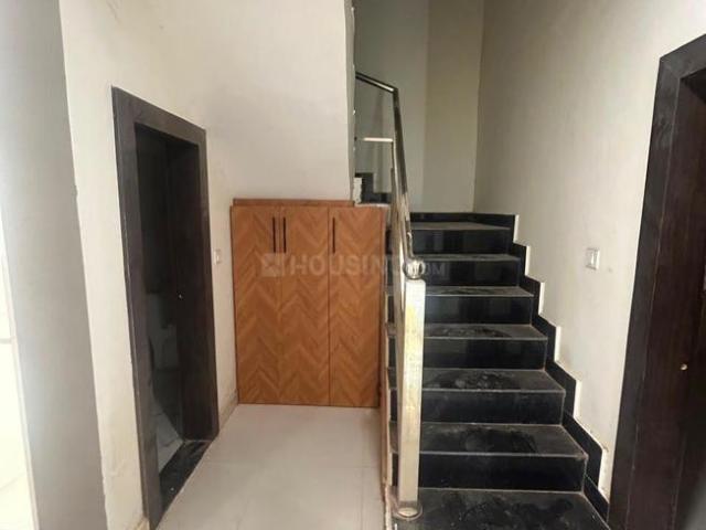 2.5 BHK Duplex in Ansal Colony for rent Jhansi. The reference number is 21246377