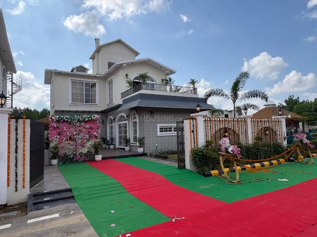 2.5 BHK Duplex in Paschim Vihar for resale New Delhi. The reference number is 21139021