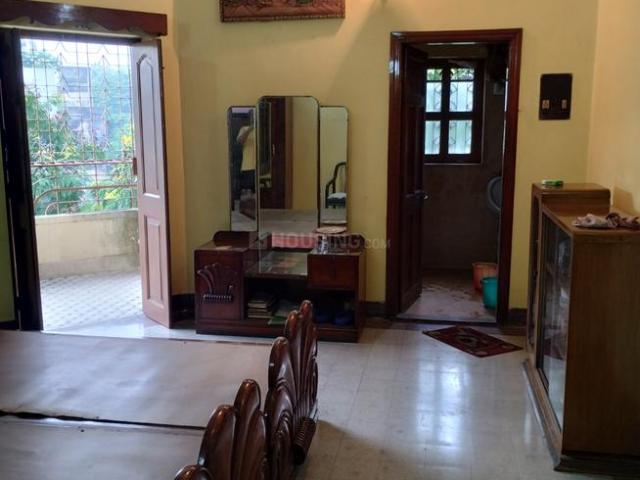 2.5 BHK Independent Builder Floor in Gariahat for resale Kolkata. The reference number is 20946164