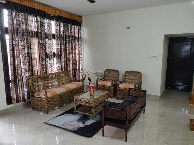 2.5 BHK Independent Builder Floor in Greater Kailash for rent Jammu. The reference number is 19190030