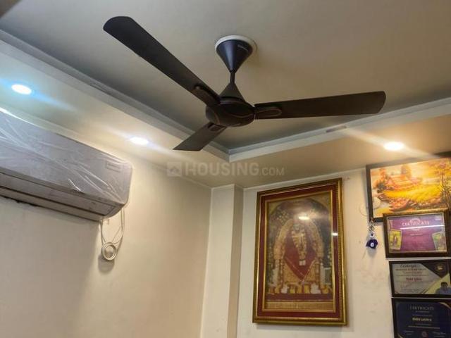 2.5 BHK Independent Builder Floor in Krishna Nagar for resale New Delhi. The reference number is 19770054
