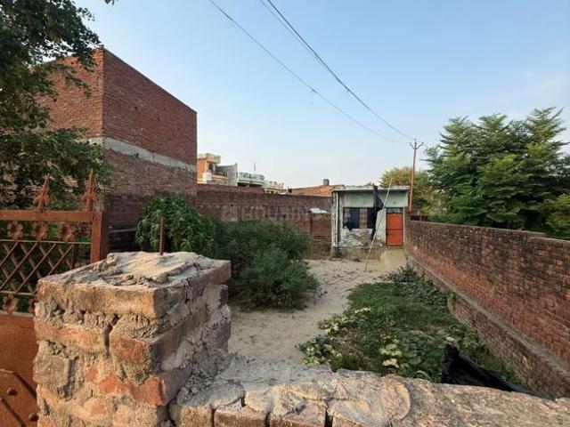 2.5 BHK Independent Builder Floor in Jhalwa for rent Allahabad. The reference number is 20735377