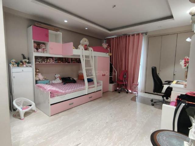 2.5 BHK Independent Builder Floor in Sarita Vihar for rent New Delhi. The reference number is 20682542