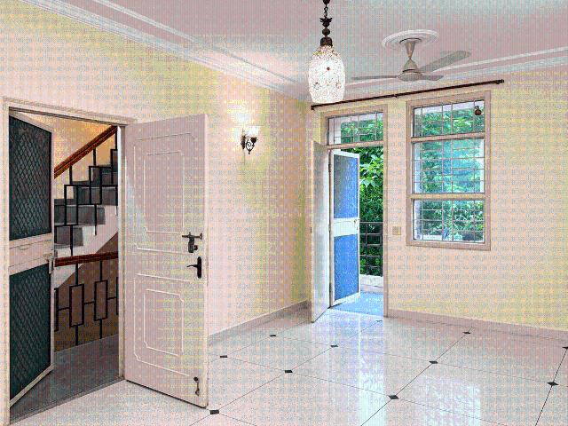 2.5 BHK Independent Builder Floor in Sector 49 for resale Gurgaon. The reference number is 21176032