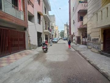 2.5 BHK Independent Builder Floor in Sector 49 for resale Faridabad. The reference number is 20519828