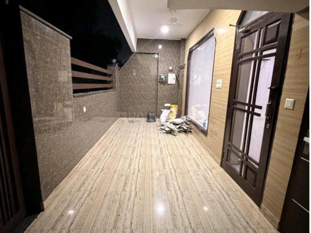 2.5 BHK Independent Builder Floor in Sector 41 for rent Noida. The reference number is 20353146