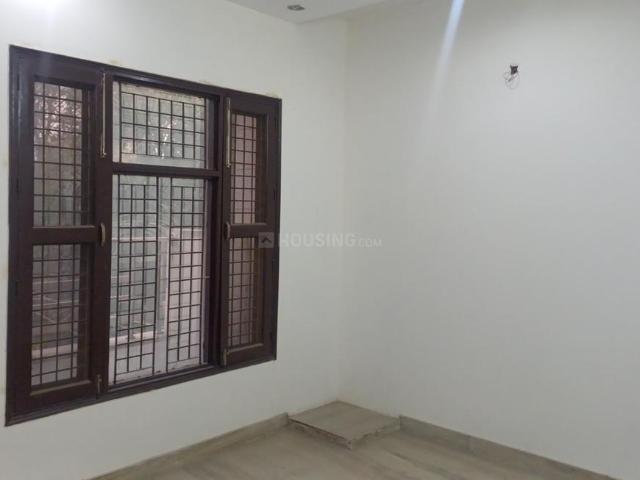 2.5 BHK Independent Builder Floor in Subhash Nagar for resale New Delhi. The reference number is 19494646