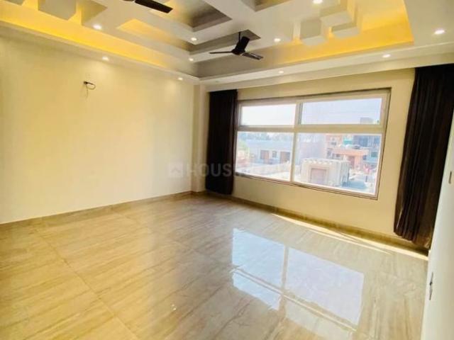 2.5 BHK Independent Builder Floor in Palam Vihar for rent Gurgaon. The reference number is 20752038