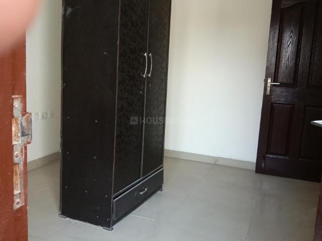 2.5 BHK Independent Builder Floor in Wave City for rent Ghaziabad. The reference number is 20094797
