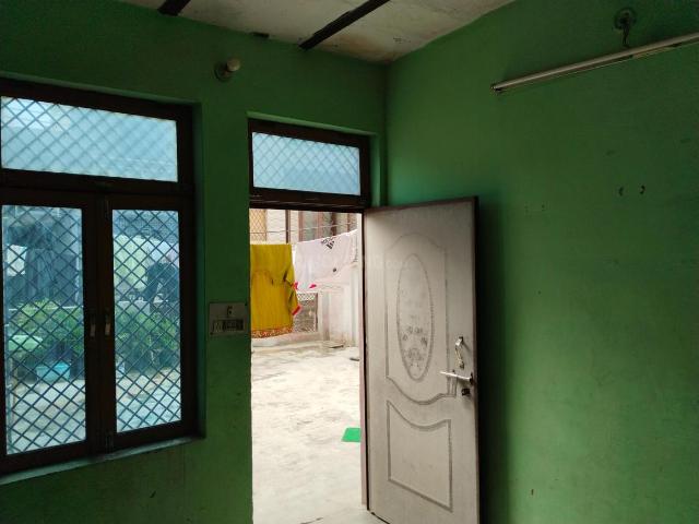 2.5 BHK Independent Builder Floor in Vijay Nagar for rent Ghaziabad. The reference number is 20856566