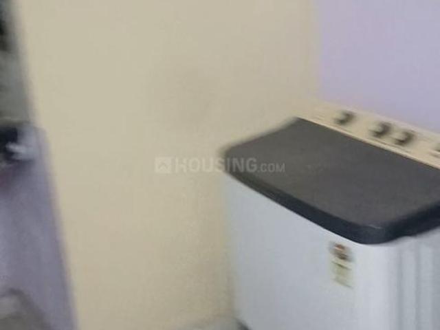 2.5 BHK Independent House in Mayur Vihar Phase 1 for rent New Delhi. The reference number is 20811771