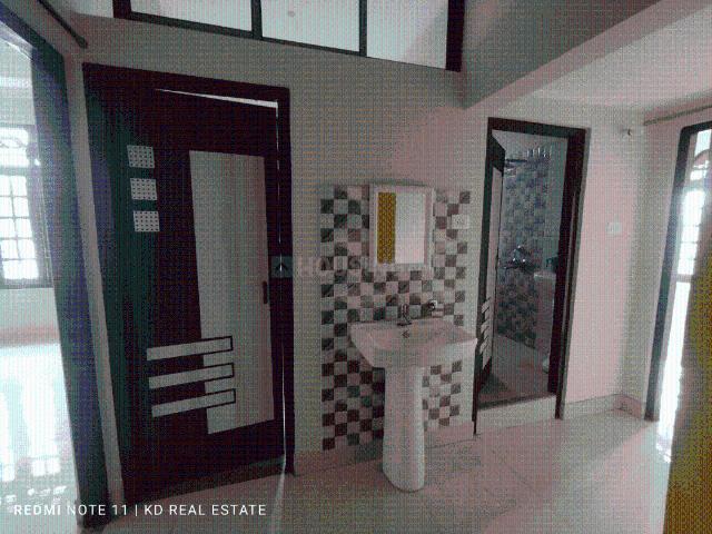 2.5 BHK Independent House in Ghoramara for rent Guwahati. The reference number is 20056914