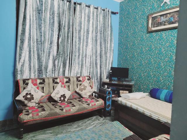 2.5 BHK Independent House in Indira Nagar for rent Lucknow. The reference number is 20411517