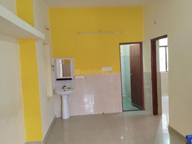 2.5 BHK Independent House in Jharapada for rent Bhubaneswar. The reference number is 21378039