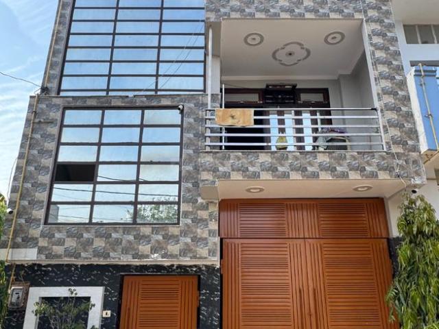 2.5 BHK Independent House in Sadarpur for resale Ghaziabad. The reference number is 20310021