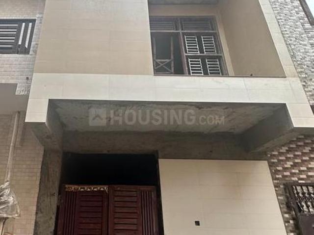 2.5 BHK Independent House in Sector 14 Dwarka for resale New Delhi. The reference number is 18719545