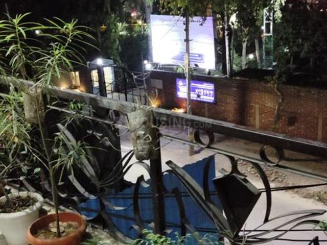 2.5 BHK Independent House in Sector 31 for rent Gurgaon. The reference number is 19786462