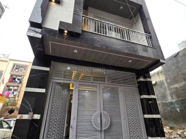 2.5 BHK Independent House in Uttam Nagar for resale New Delhi. The reference number is 19597311