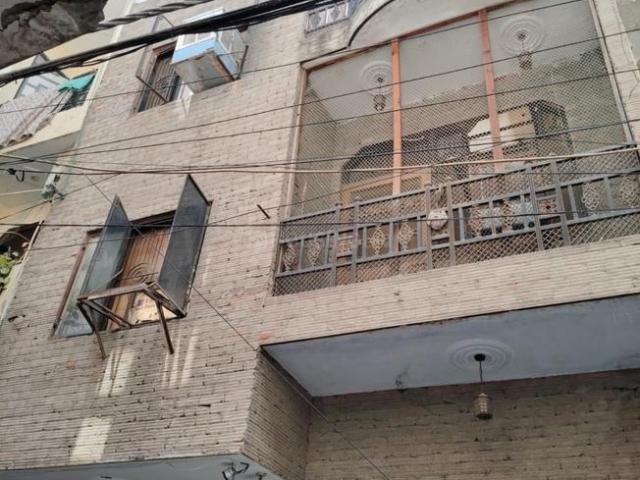 2.5 BHK Independent House in Uttam Nagar for resale New Delhi. The reference number is 20967219