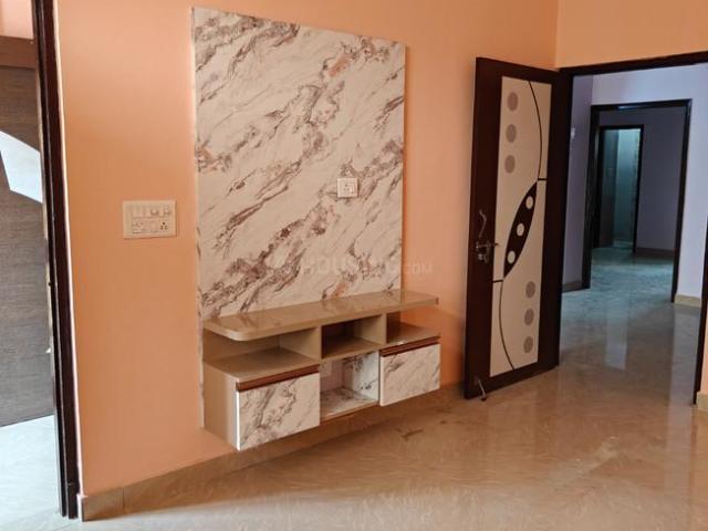 2.5 BHK Independent House in Vasundhara for rent Ghaziabad. The reference number is 20780105