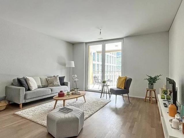 2.5 pièces disponible de suite dans le quartier Cour de Gare