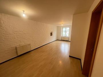 2.5 room apartment 2nd floor, street side, bright Rue du Collège 25
