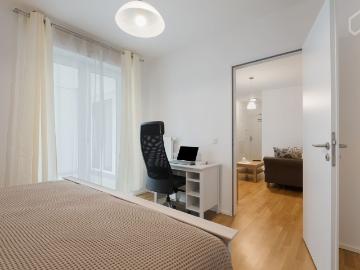 Apartment for rent in Bruchfeldplatz - Büroraum