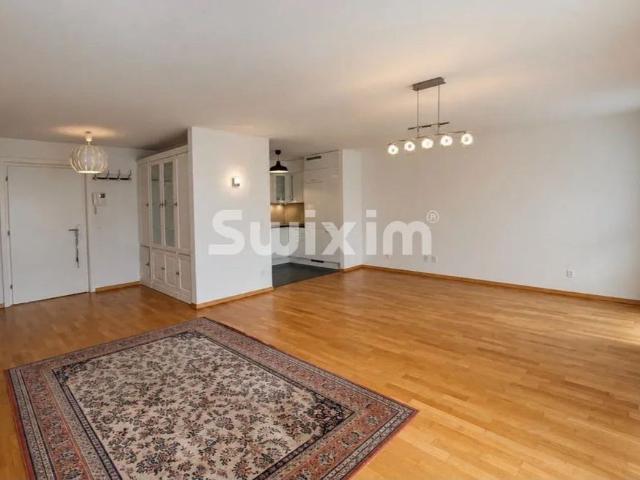 2.5 rooms with terrace – absolute quiet, south facing location