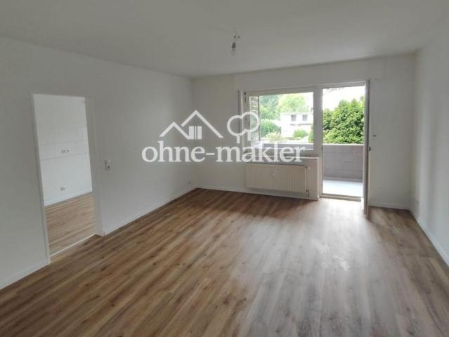 2,5 Raum mit Balkon im gepflegten Mehrfamilienhaus