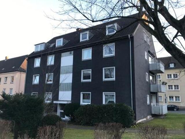 2,5 Raum renovierte Wohnung in 45355 Essen Borbeck