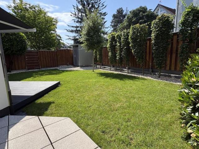 2,5 ZI Wohnung + Garten + TG Stellplatz WI Mitte Nordost