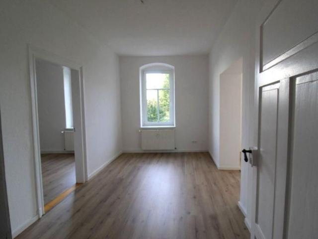2,5 Zimmer mit EBK
