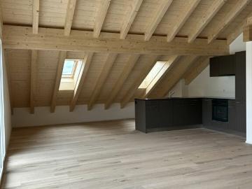 2.5 Zimmer Neubau Wohnung, an ruhiger Lage im Dachgeschoss west