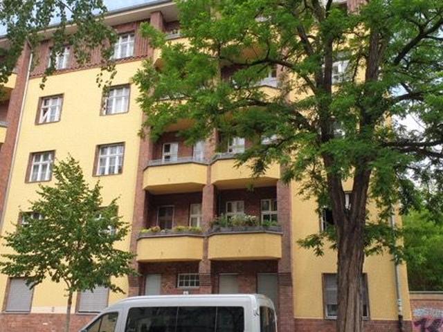 2,5 Zimmer Altbauwohnung in Berlin Charlottenburg nahe Schloss