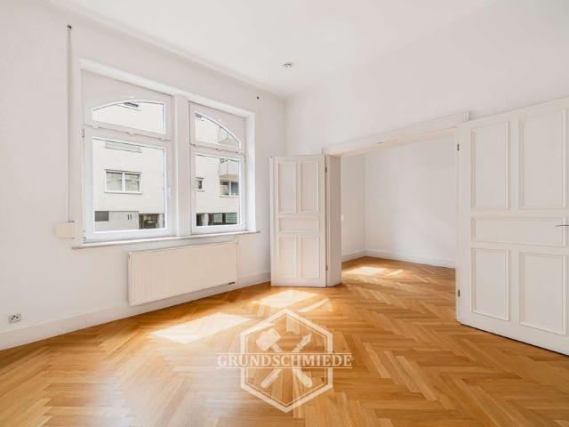 2,5 Zimmer Altbauwohnung in zentraler Lage von Stuttgart West
