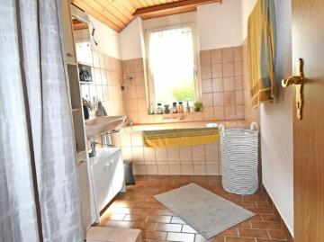 2.5 Zimmer Dachgeschosswohnung in Schwarzenbach
