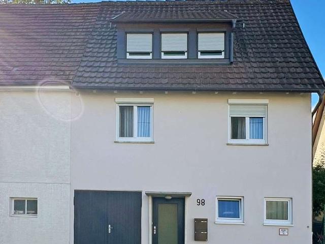 2,5 Zimmer Dachgeschosswohnung sucht Nachmieter