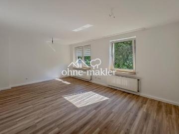 2,5 ZIMMER – HOCHPARTERRE – FRISCH RENOVIERT