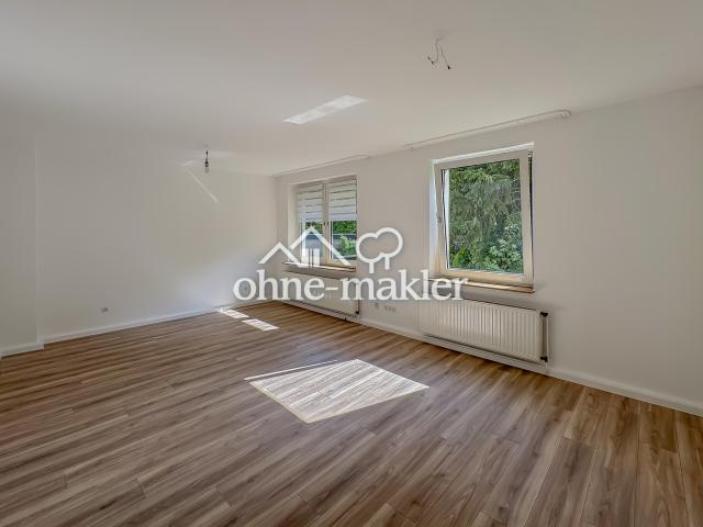 2,5 ZIMMER – HOCHPARTERRE – FRISCH RENOVIERT