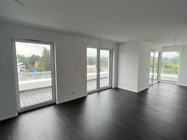 2,5 Zimmer Penthouse Wohnung mit Blick über den Wiesengrund