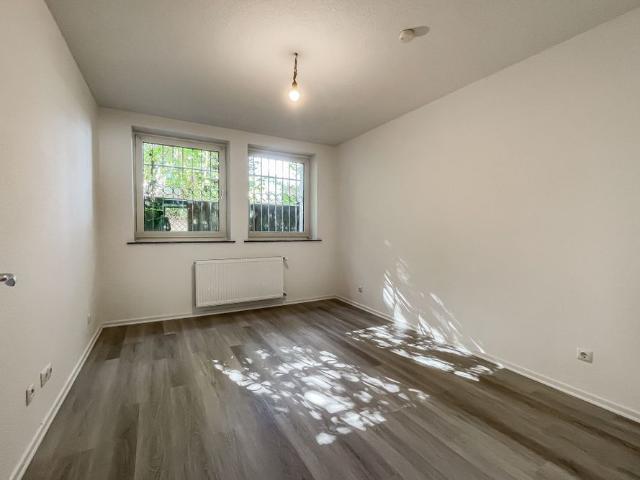 2,5 Zimmer – renoviert – zentrale Lage – Erstbezug – Garage – Stadionnah