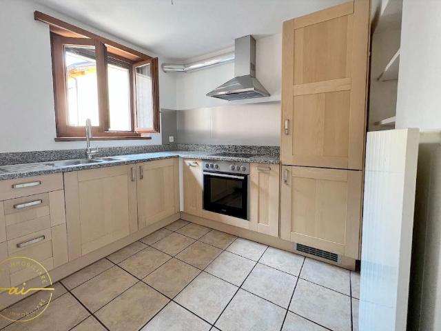2,5 ZIMMER WOHNUNG IM KERN VON CAGIALLO